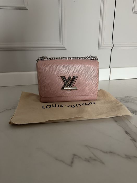 Чанта Louis Vuitton Twist PM