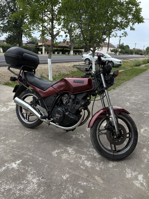 VÂND YAMAHA XS400