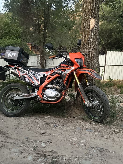 Продаеться  эндуро 300