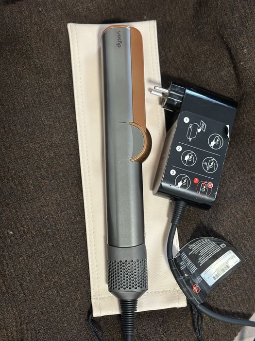Преса , сешоар Dyson , Дайсън