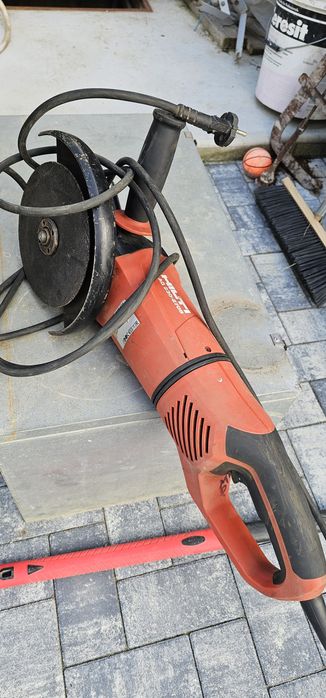 Polizor unghiular hilti