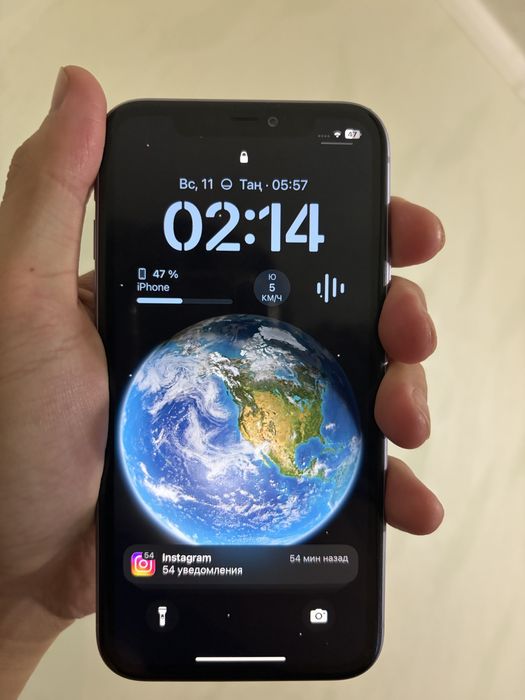 IPhone 11 в хорошем состоянии