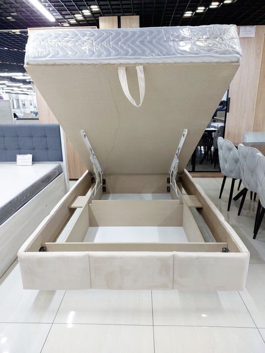 Кровать полуторка Фабричное. Можно купить в рассрочку но без скидок!
К