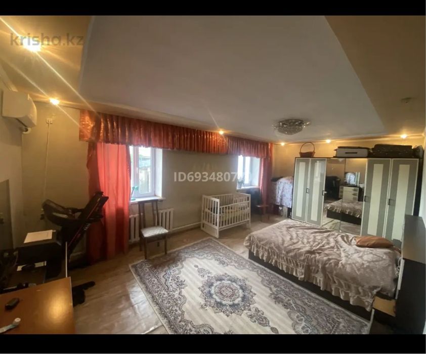 Продам дом из 6 комнат