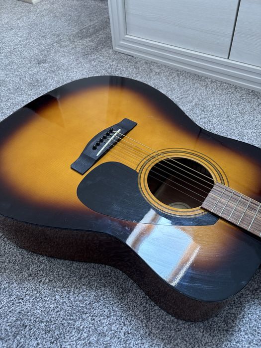 Chitara Yamaha F310