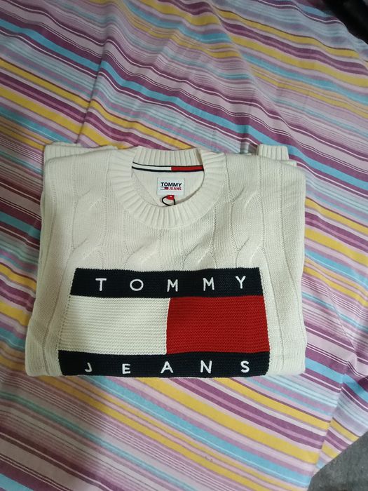 Pulover Tommy Hilfiger Nou/ Autentic