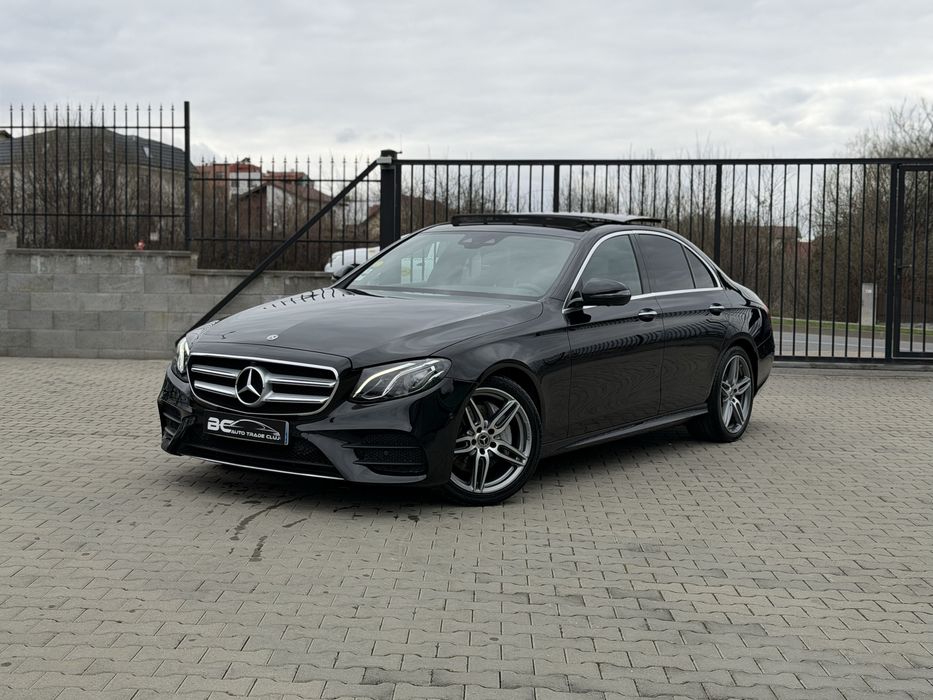 Mercedes Benz E220d AMG pachet ,194cp, Panorama,ceasuri Widescreen