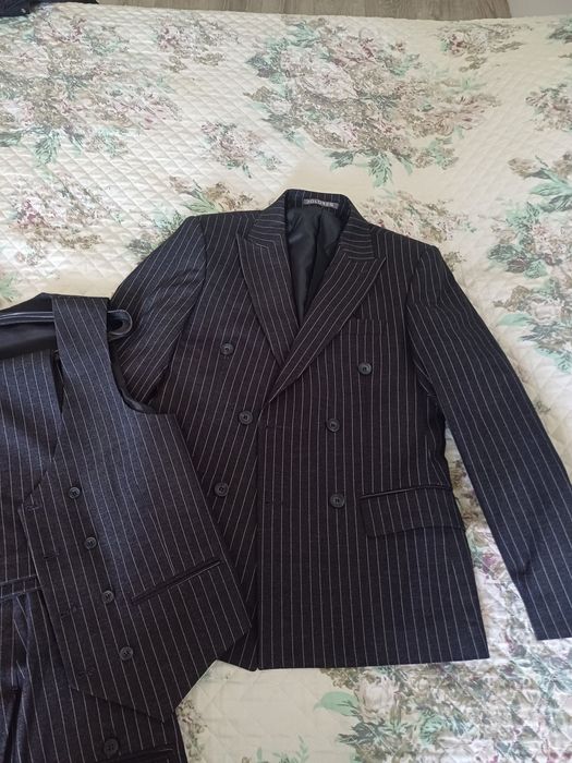 Мужской костюм тройка