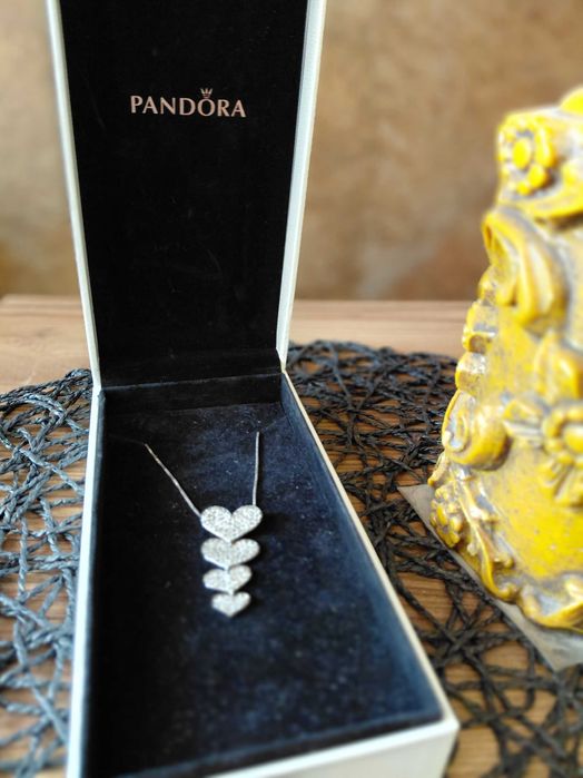 Изящно колие Pandora