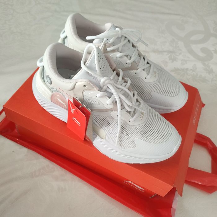 Кроссовки LI-NING