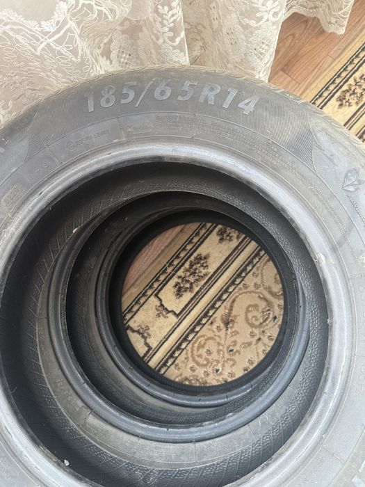 Продам  шины б/у