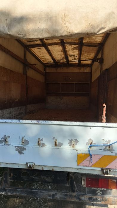 Ман 8.100 с лиценз за превоз на животни