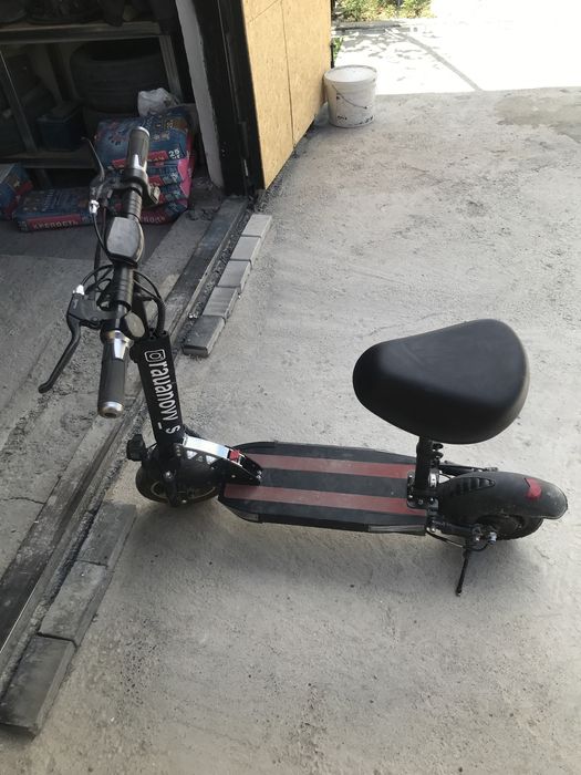 Продается электронный самокат