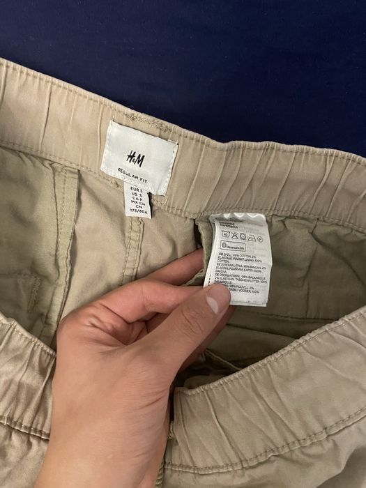 Штаны H&M бежевого цвета