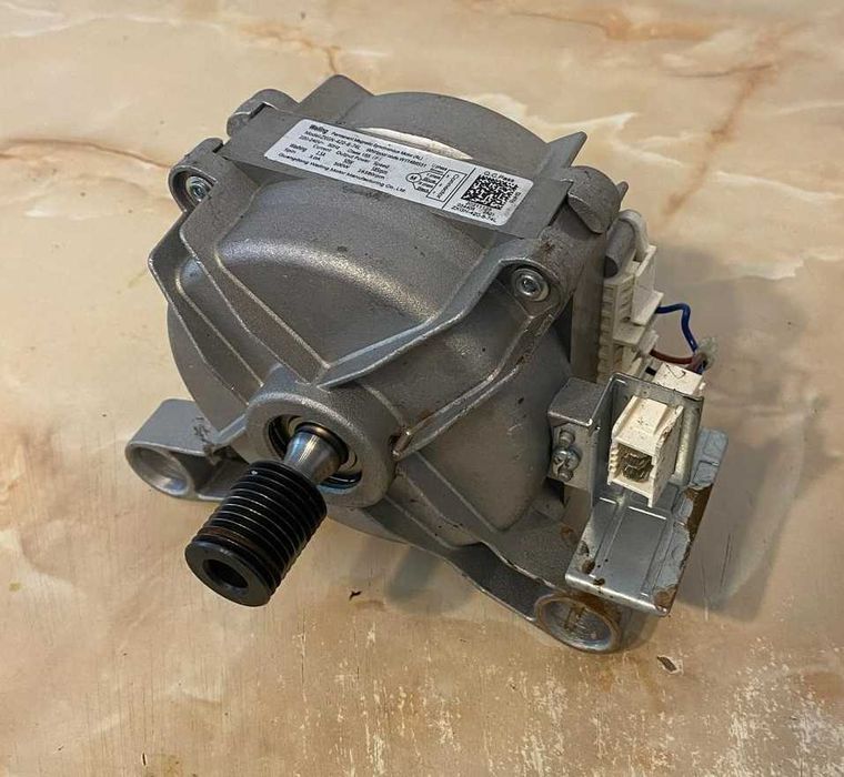 Motoare masini de spalat Whirpool in 3, 6 sau 7 pini diverse modele