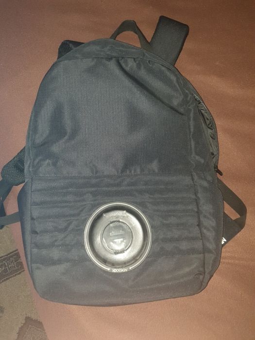 Rucsac-geanta laptop spate XDdesing cu boxa activa