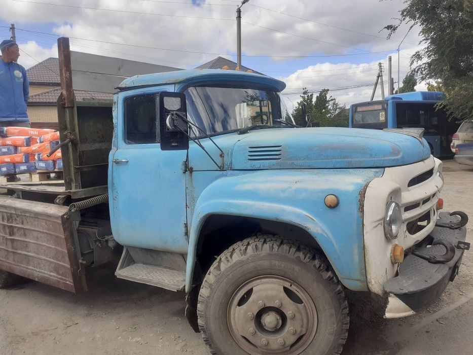 Продам Зил самосвал