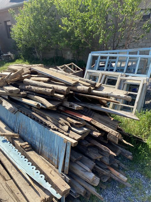 Дерево продаются