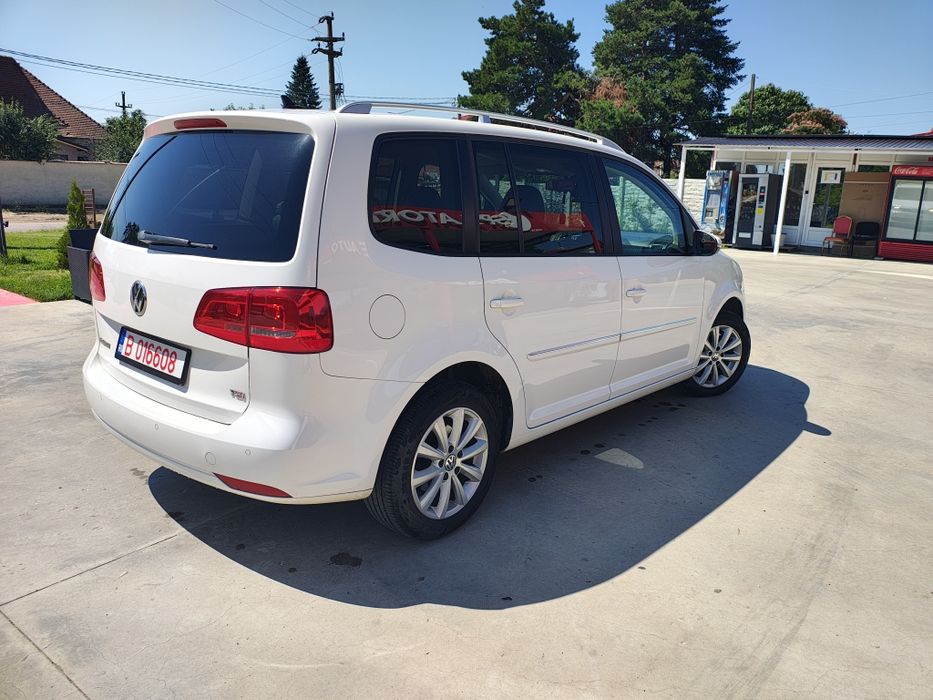VOLKSWAGEN Touran 2011 — imagine 5