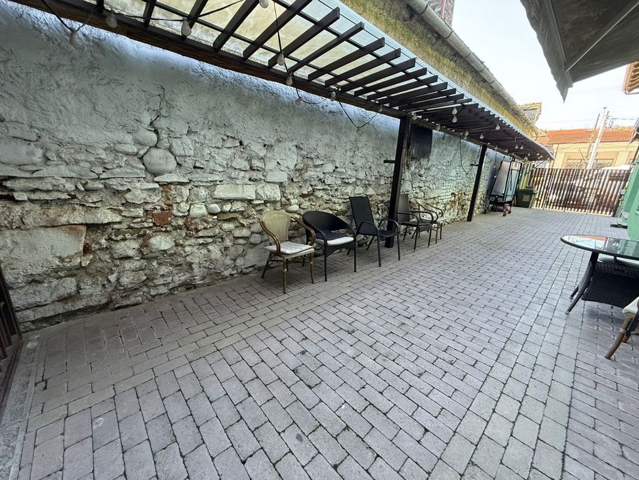 Spațiu comercial + apartament + teren – Aiud