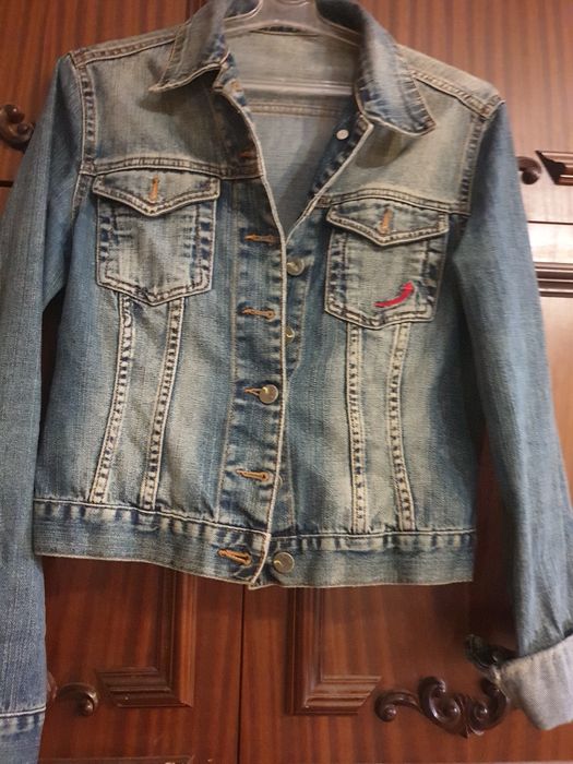 Дамски дънки ,яке,панталон!Без забележки!