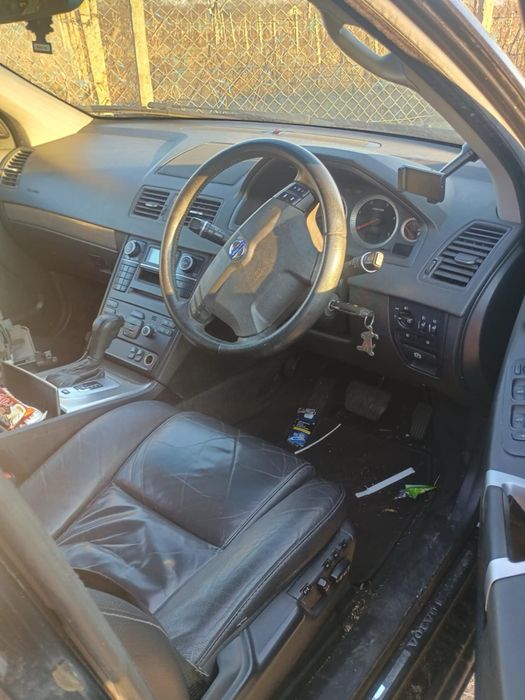 Haion aripa usa capota faruri radiatoare geamuri scaune volvo xc 90