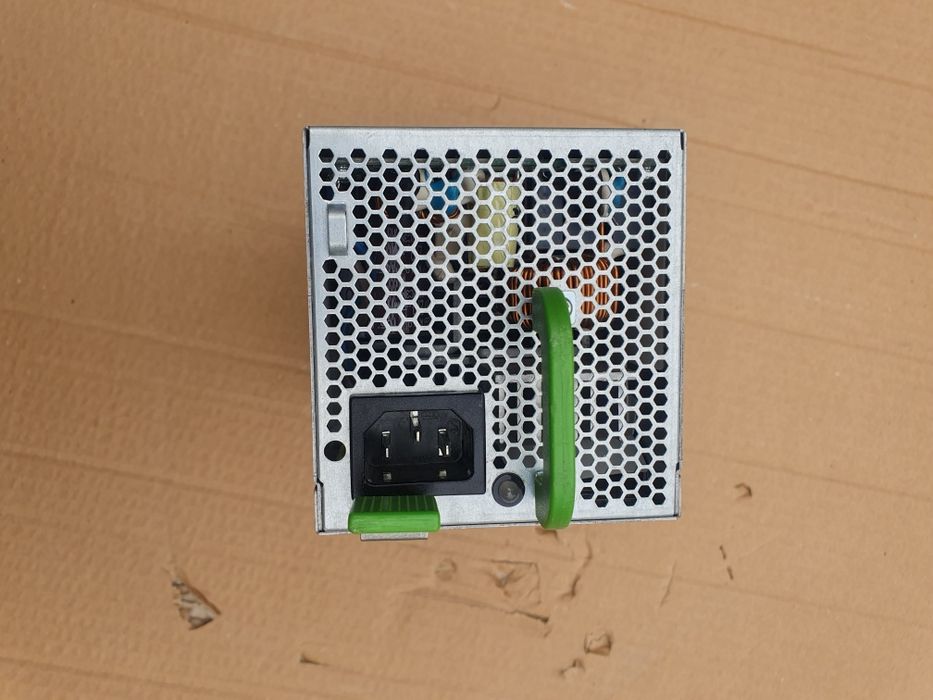 Сърварни захранвания