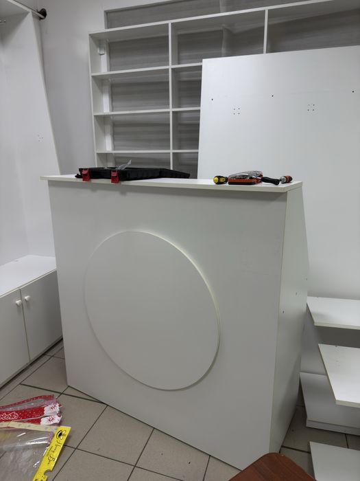 Продам торговое оборудование