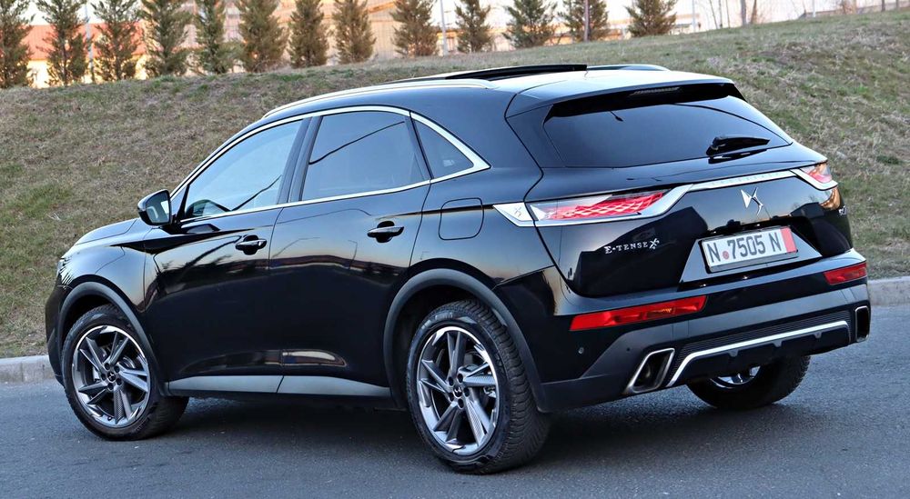 DS 7 Crossback / 2021 / 300 CP / 4X4 / Opera/Pano/Focal/Ventilatie