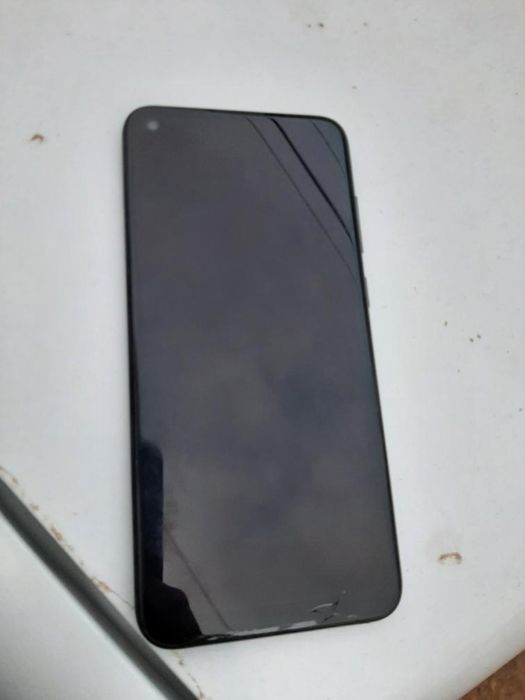 Samsung A11 Sroshna Sotiladi.!!