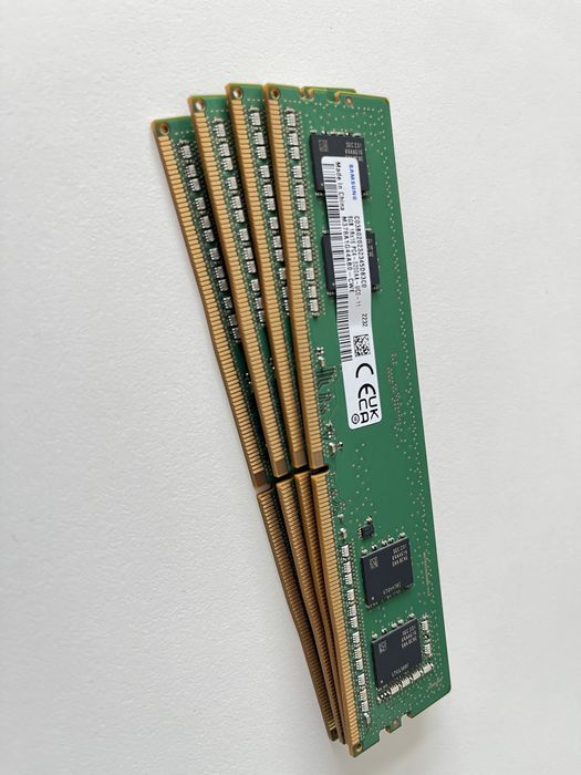 32GB DDR4 3200 (4x8GB) Ram памет Samsung