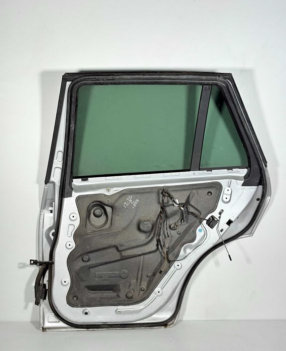 Задна Дясна Врата БМВ Х5 Е70 (06-13г) Zadna Dqsna Vrata BMW X5 E70 Keyless