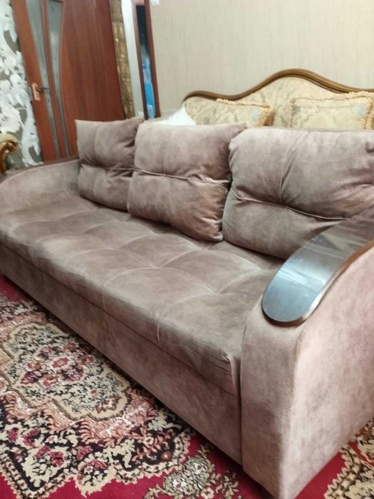 Продам  диван и 1 кресло