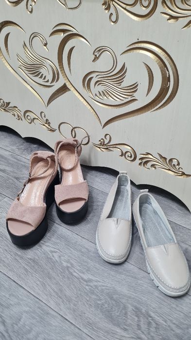 2 пары обуви за 3000 тг‼️