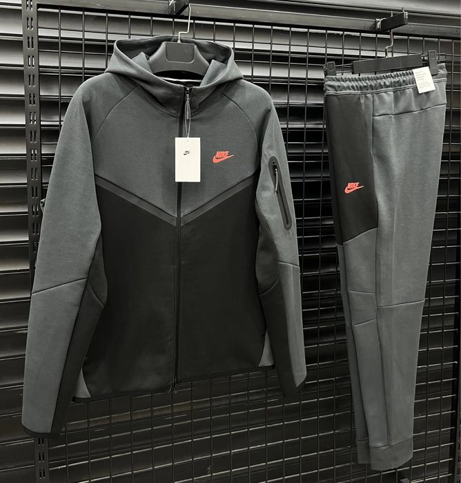 Мъжки екипи Nike Tech Fleece 2025/2026 Анцузи Екипи Комплект Горнище