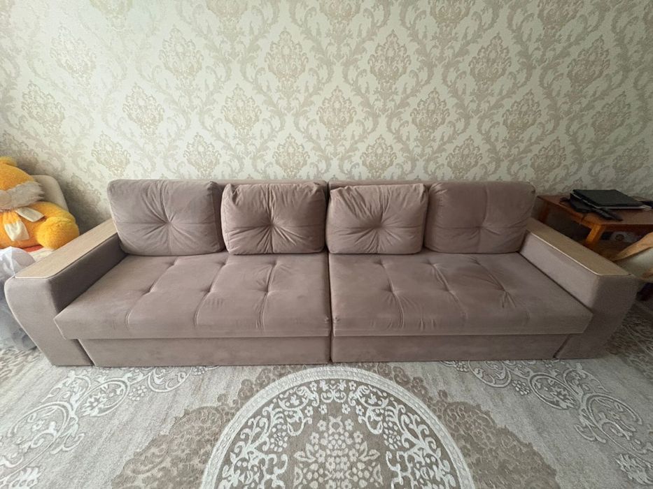 Продам диван в отличном состоянии