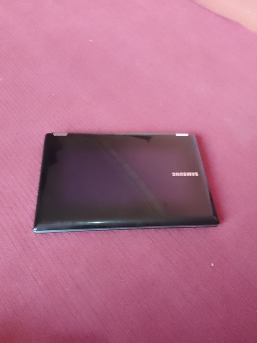 Noutbuk  SAMSUNG Sotladi