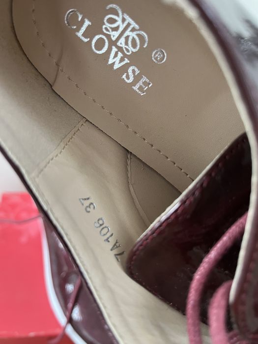 Женская обувь