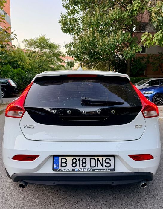 Volvo V40 Volvo V40, D3, 150 cai Bucuresti Sectorul 6 • OLX.ro