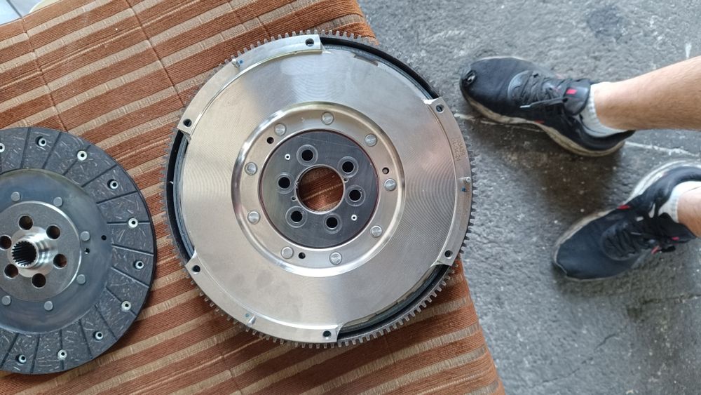 Комплект съединител Valeo 837304 VW/Audi/Seat/Skoda/Ford