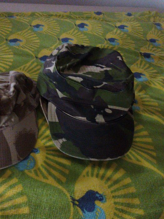 Capelă militară, verde pădure sau camuflaj deșert, mărimea 56