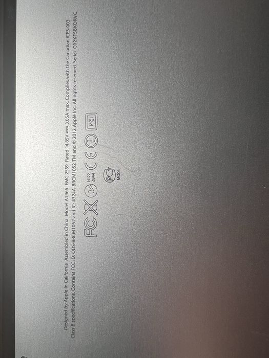 Apple MacBook Air 13 A1466 [i5 / 4GB / 128GB]