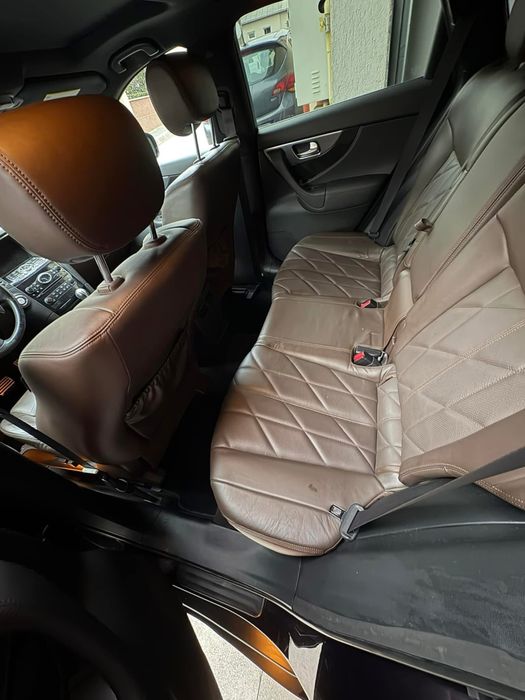 Infiniti FX 30 d S Premium