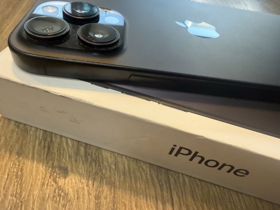 Iphone  16 pro max,Black Titanium 256gb  100% батерия,Гаранция!