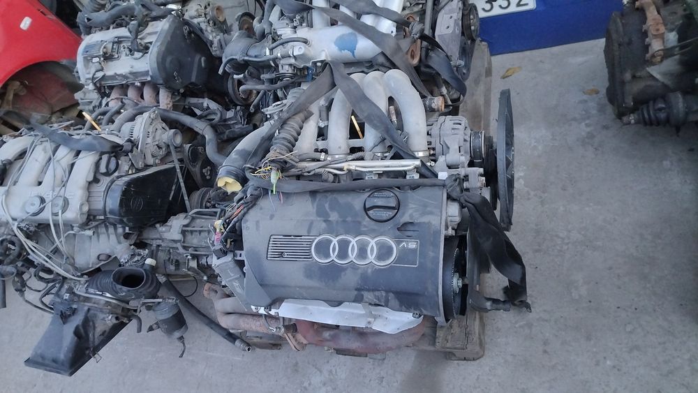 Двигатель на audi a4 a6 passat