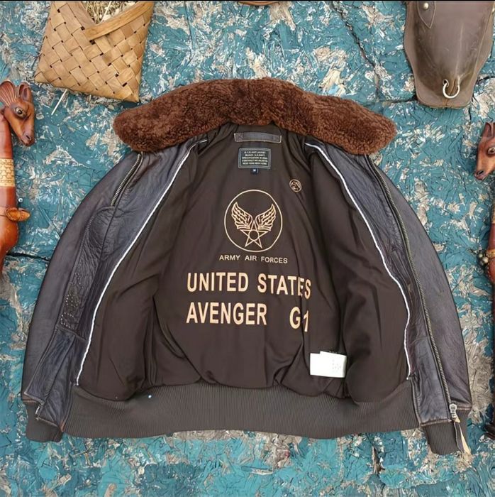 Кожанная куртка .