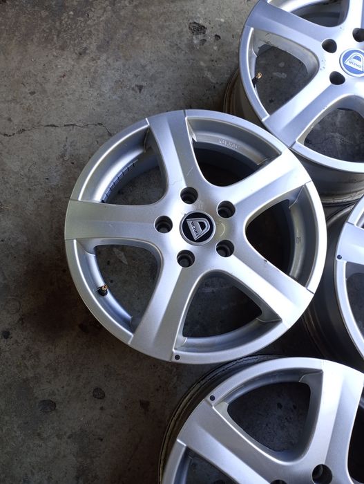 4 jante aliaj 5x114,3 R16  Dacia Duster Renault Megane 3 4 scenic