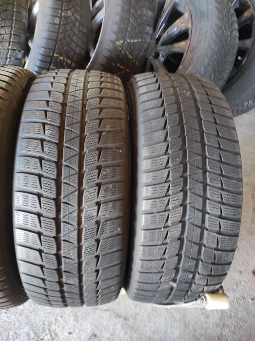 215/45/18 Falken
