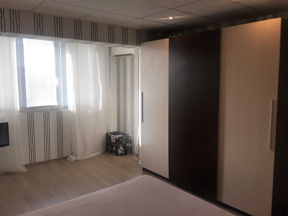 Продава тристаен апартамент в Люлин 5 град София