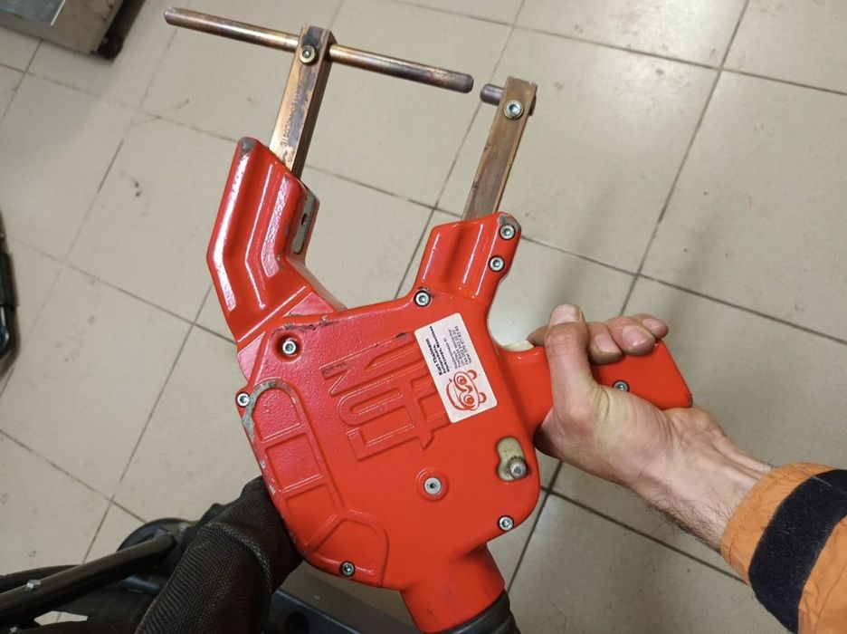 Апарат за точково заваряване Fronius